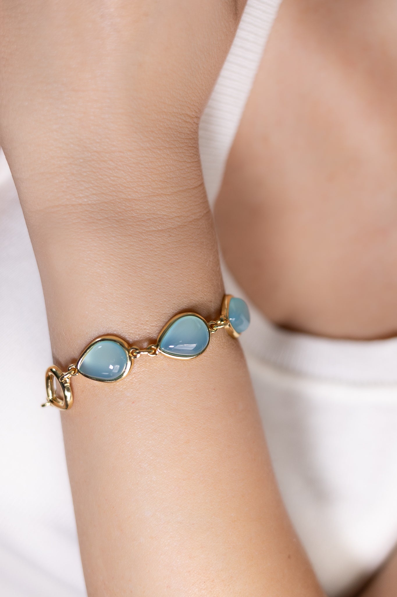 Bracciale con effetto perlato
