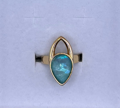 Anello placcato a oro con pietra di Acquamarina