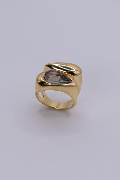 Anello goccia sfaccettata