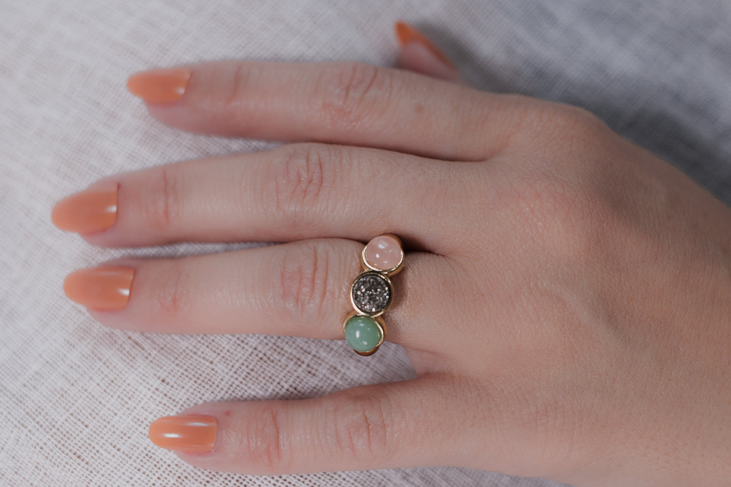 Anello 3 pietre